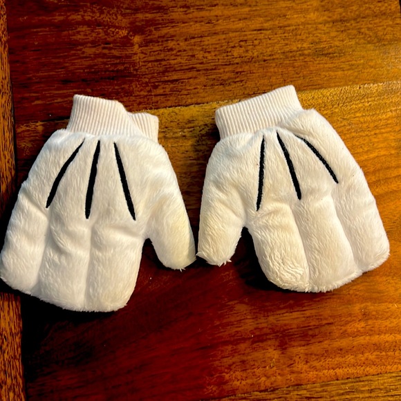 Baby Mickey - Picture 3 of 3